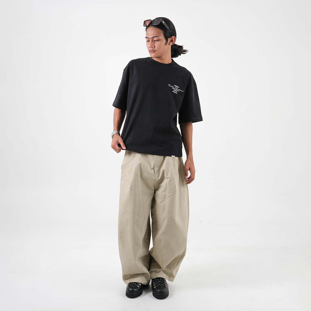 Classic Lettering Boxy Tee - Black