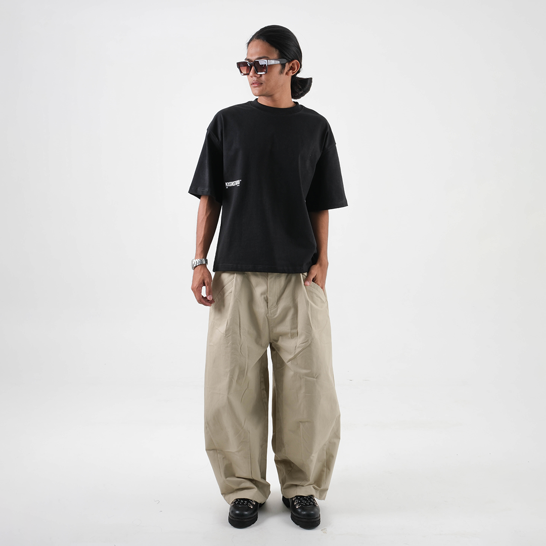 Rubber Printed Boxy - Black