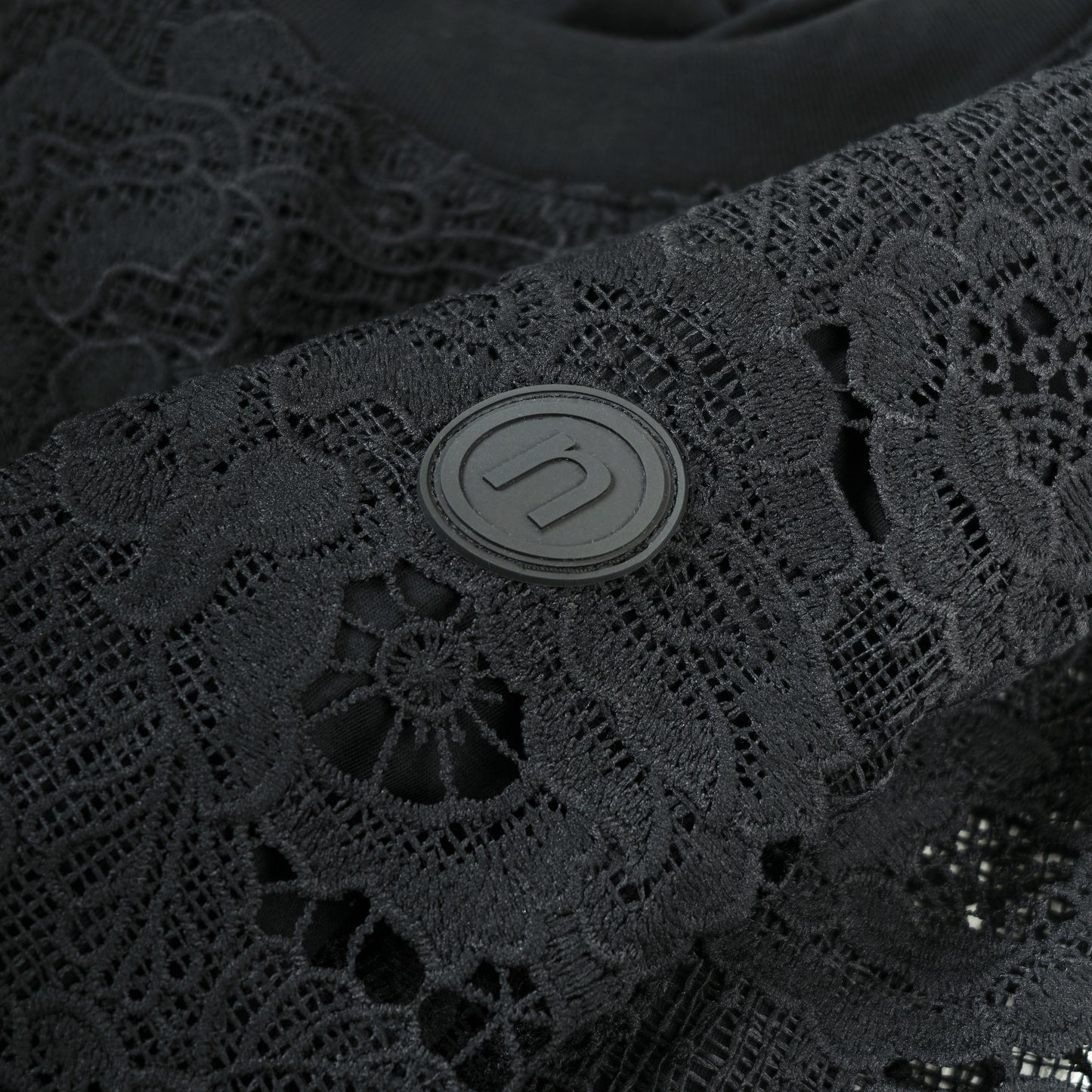 Medusa Lace Shirt